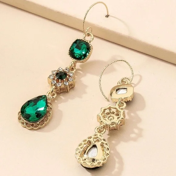 Any 4/$25! Gold Emerald Green Statement Earrings - Picture 5 of 8